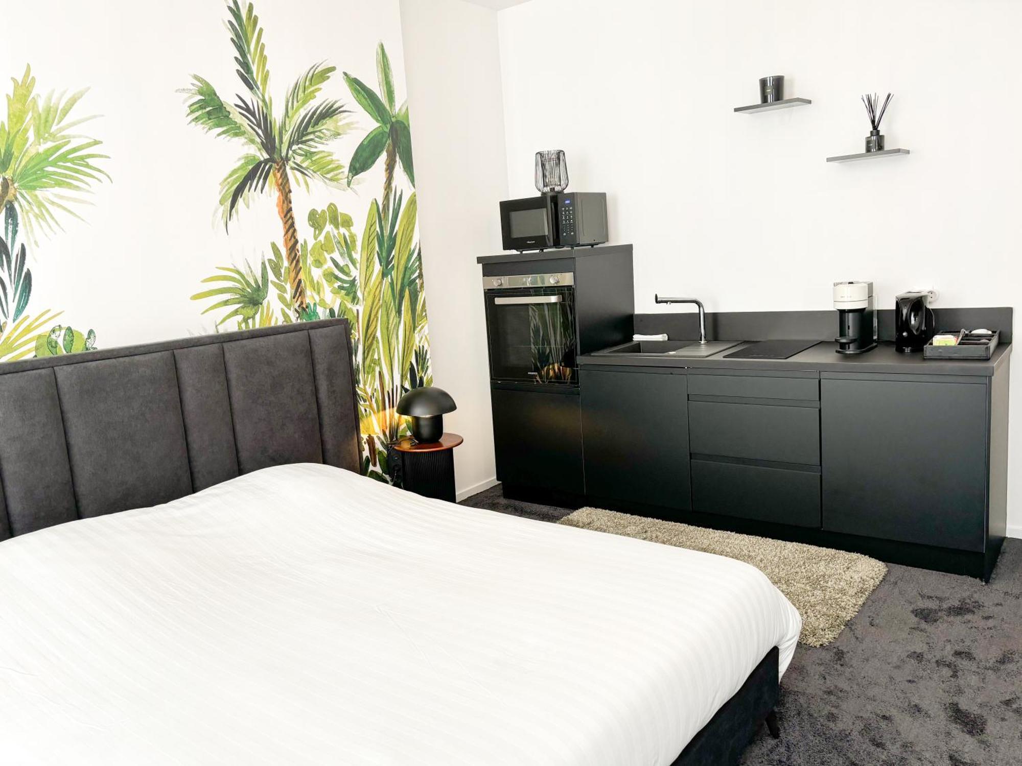 Studio People - N4 Alencon Luaran gambar
